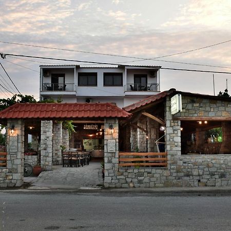 Theano Studios Paralia Sikias Exterior photo