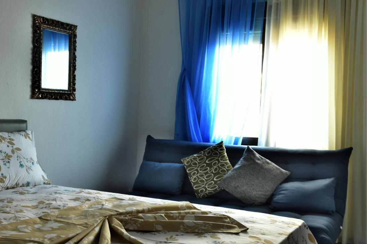Theano Studios Paralia Sikias Exterior photo