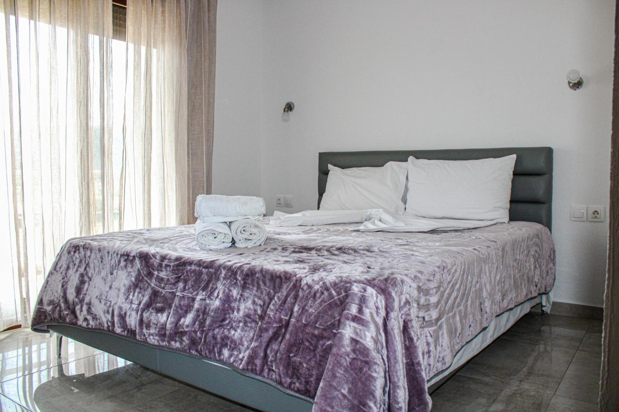 Theano Studios Paralia Sikias Exterior photo